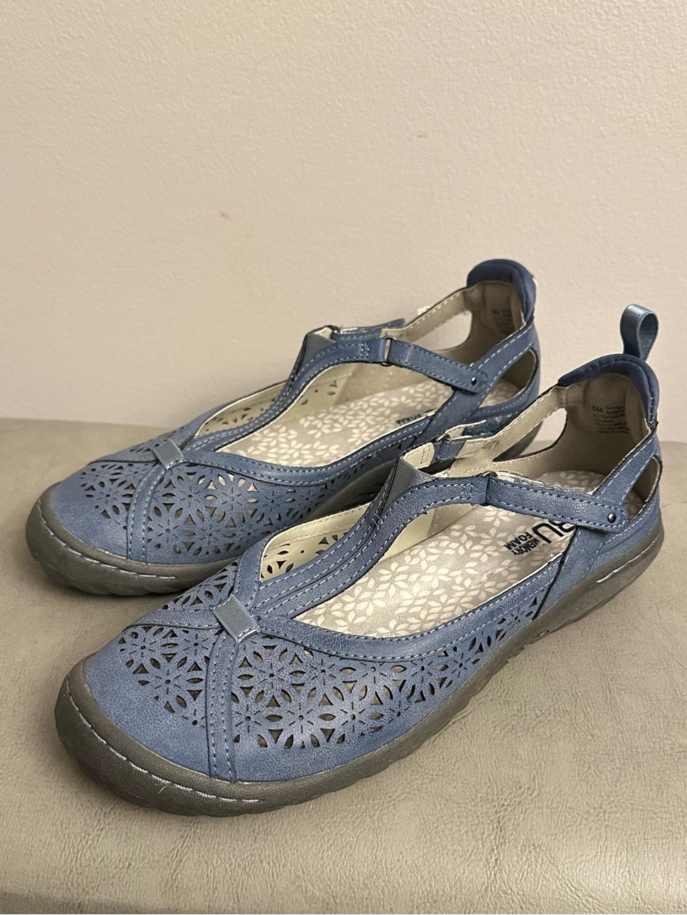 JBU Daffodil Denim Blue Laser-Cut T-Strap Flats Size 8